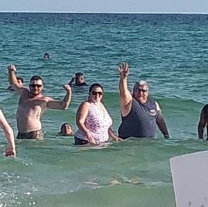 Meet your Posher, Robin